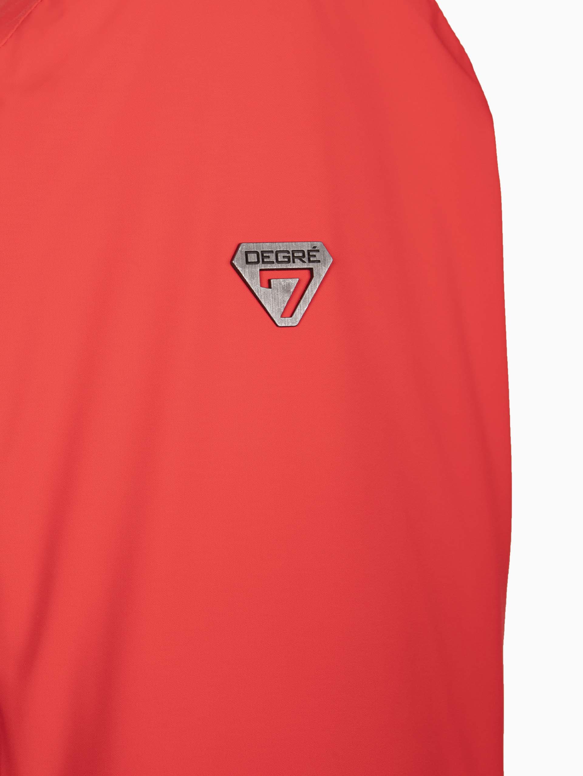 TRUE RED