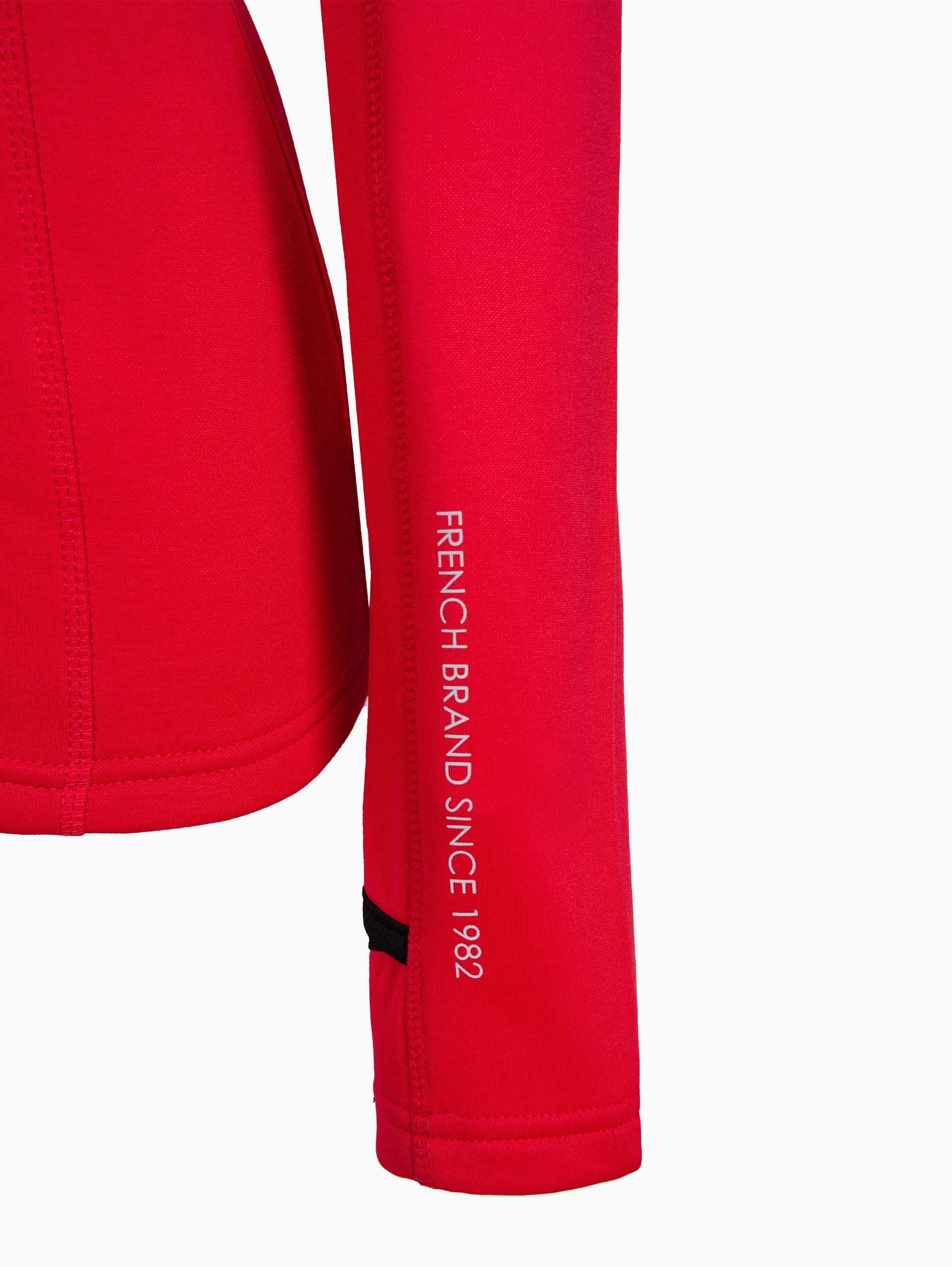 TRUE RED